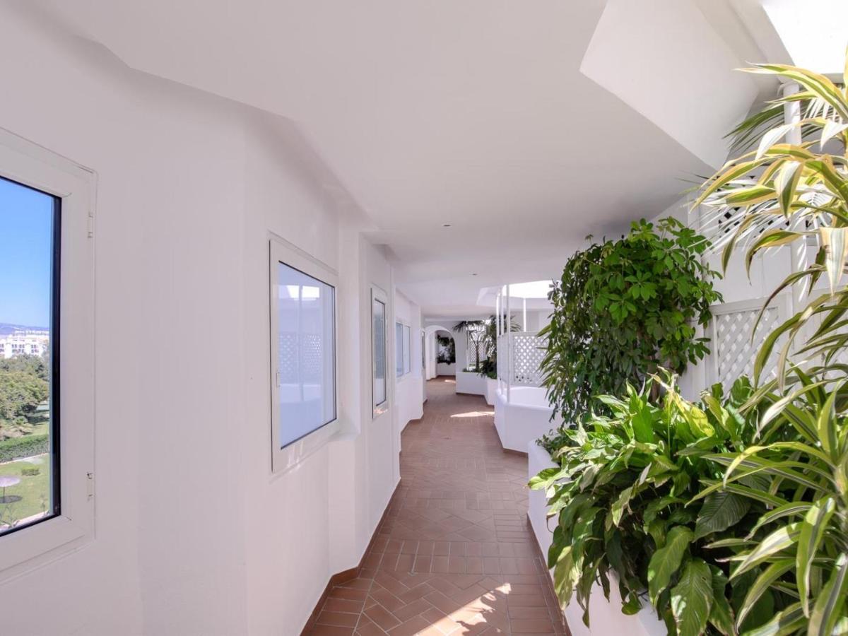 Precioso Apartamento En Las Gaviotas Marbella Exterior photo